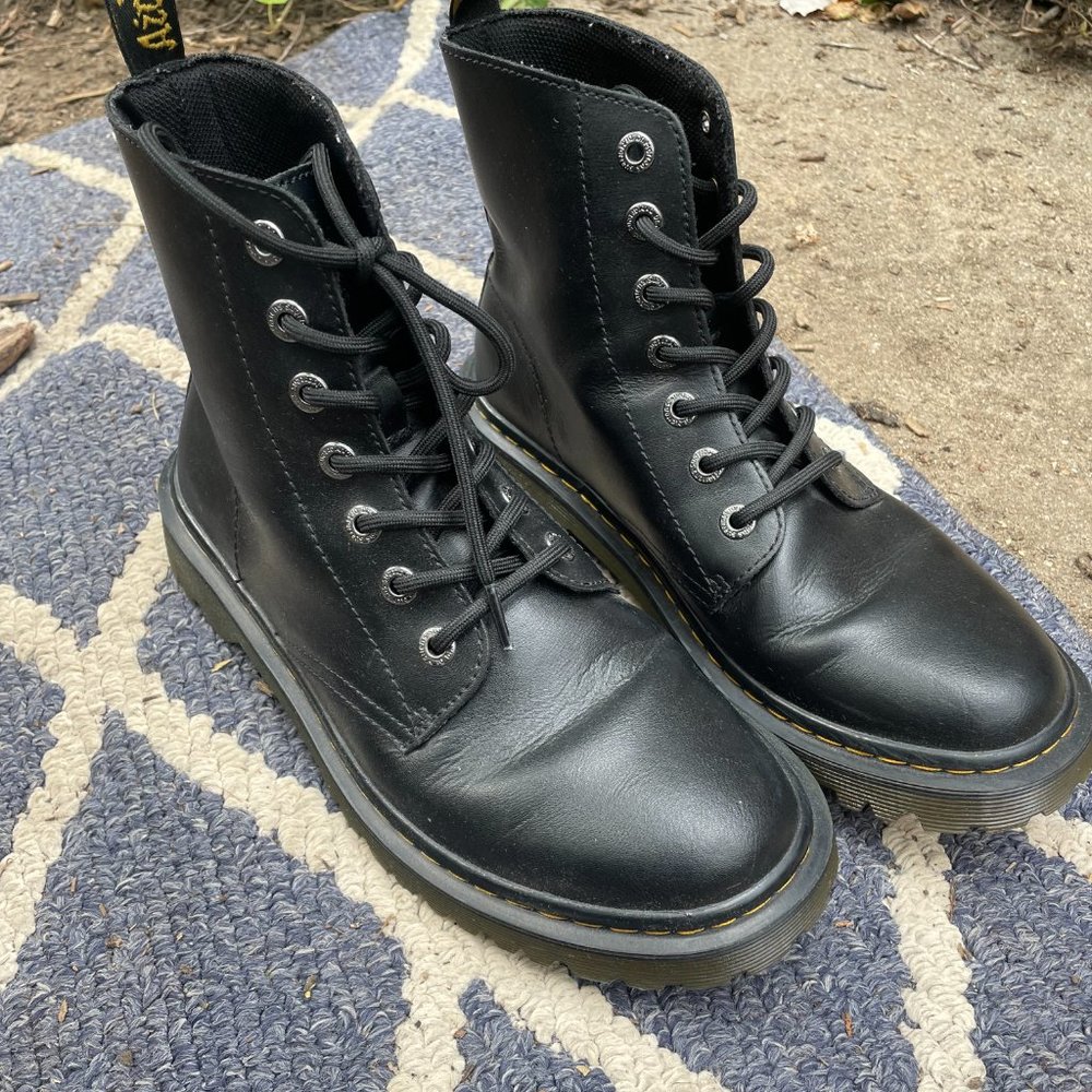 Dr. Martens Black Luana Boots - Excellent Condition - 9